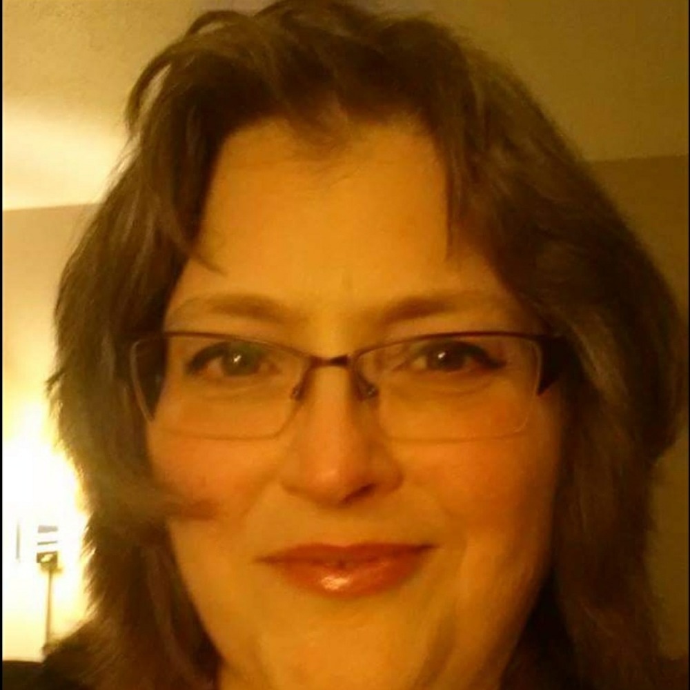 Meet your Posher, Chari